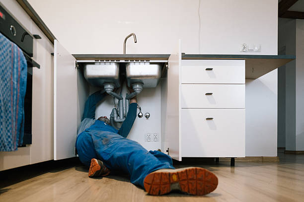 Professional Plumbing technician working in Southmont, NC